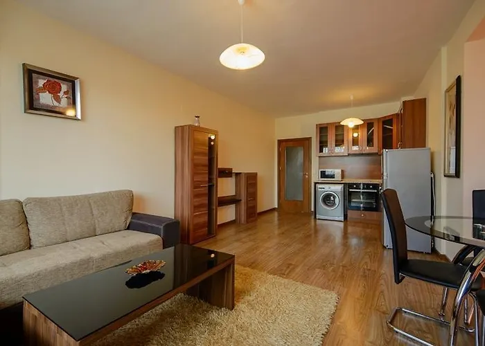 Aparthotel Purple Star Saints Constantine and Helena