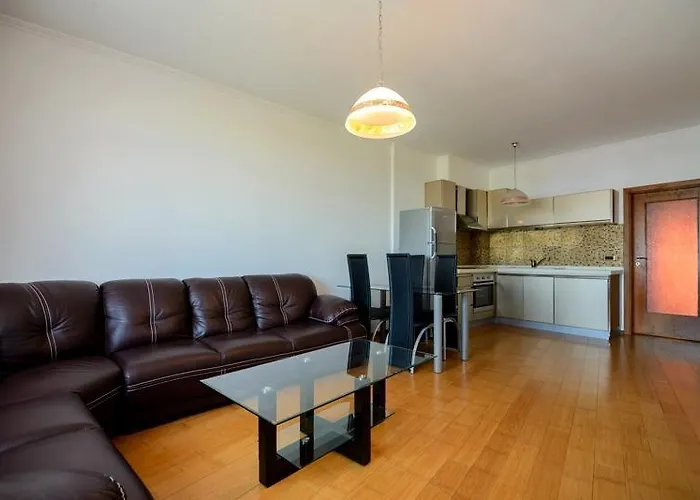 Aparthotel Purple Star 3*